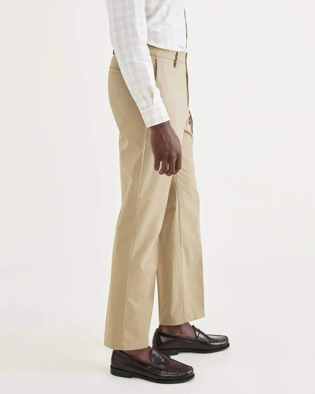 Dockers® Signature Straight Fit Go Khakis 3 Dockers® Signature Straight Fit Go Khakis - Image 3