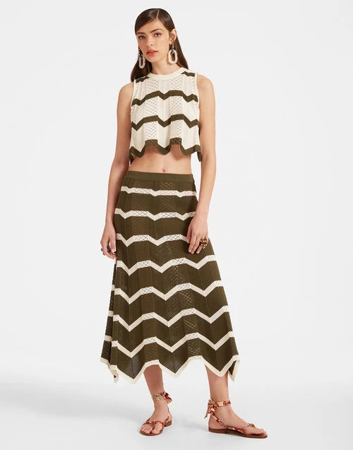 Chevron Top Solid Camouflage In Knit Chevron 5 Chevron Top Solid Camouflage In Knit Chevron - Image 5