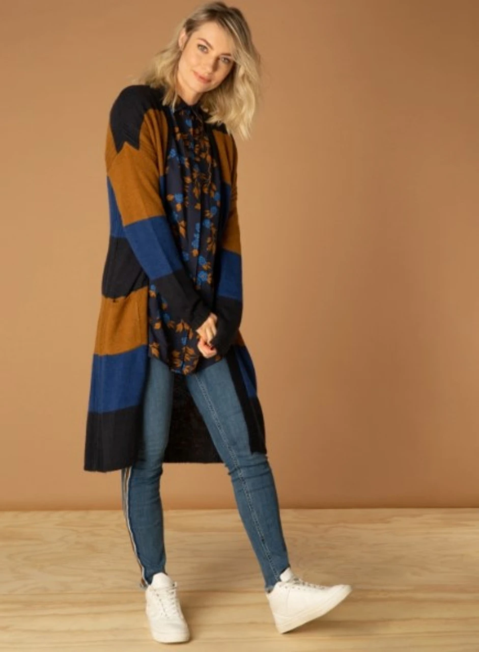 Side Trim Skinny Jean 3 Side Trim Skinny Jean - Image 3