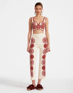 Stretch Pants Medallion Placée Cream In Envers Satin