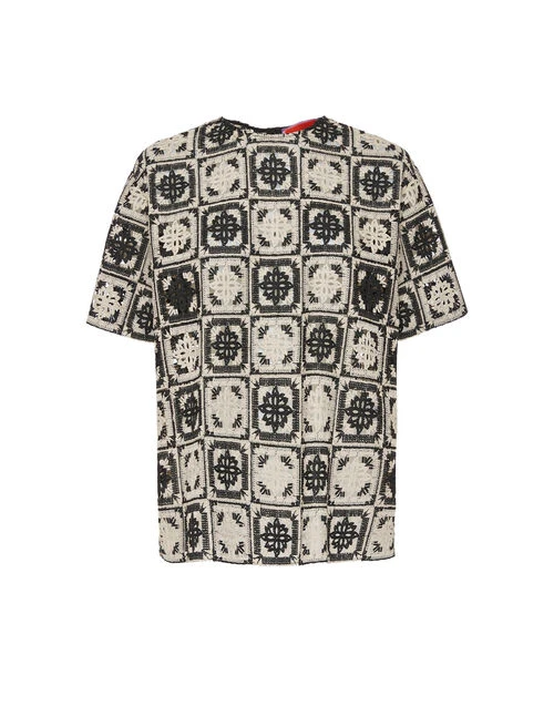 Lacey House T-Shirt Mini Tiles Black In Macramé 5 Lacey House T-Shirt Mini Tiles Black In Macramé - Image 5