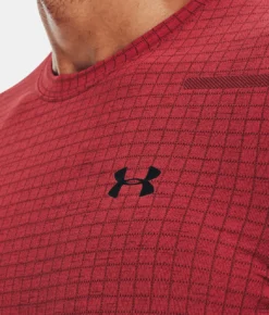 Under Armour UA® Seamless Grid Short Sleeve -Fashion Clothing UA Seamless Grid Short Sleeve CHARKA 4 71761.1710856736